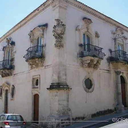 Palazzo Barocco Casa de Férias